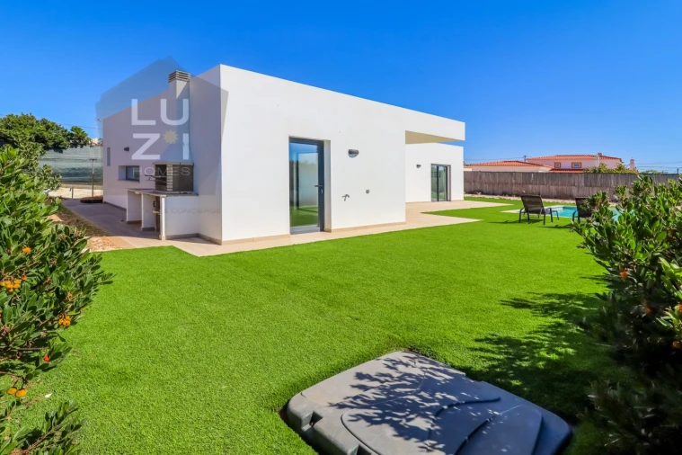 Moradia T3 para Venda em Vila de Sagres Foto 5