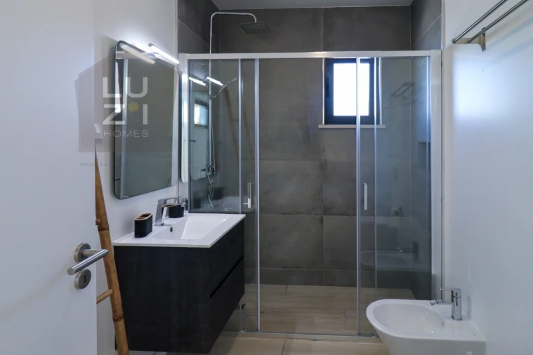 Moradia T3 para Venda em Vila de Sagres Foto 26