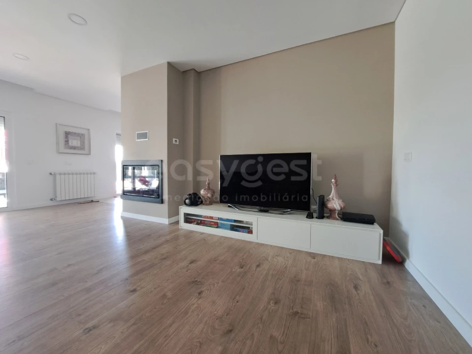 Moradia T4 para Venda em Ferreira do Alentejo e Canhestros Foto 46