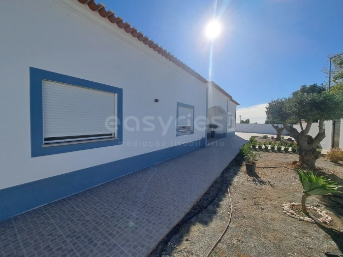 Moradia T4 para Venda em Ferreira do Alentejo e Canhestros Foto 7