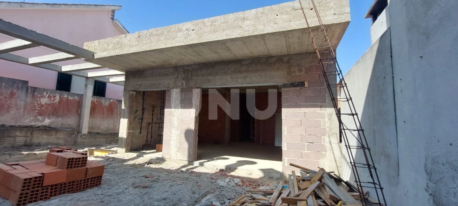 Quinta T3 para Venda em Seixal, Arrentela e Aldeia de Paio Pires Foto 3