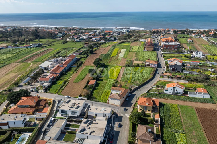 Terreno para Venda em Gulpilhares e Valadares Foto 15