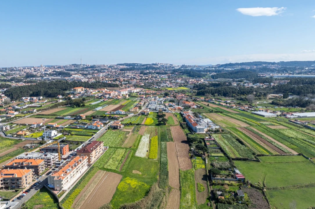 Terreno para Venda em Gulpilhares e Valadares Foto 6