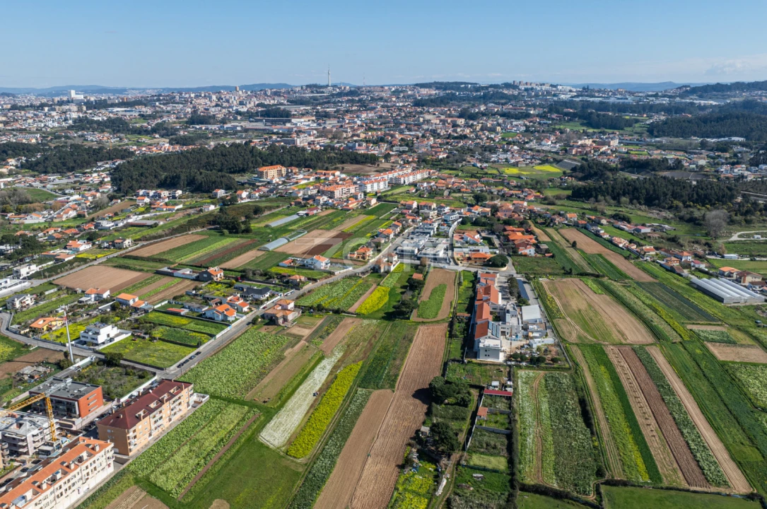 Terreno para Venda em Gulpilhares e Valadares Foto 11