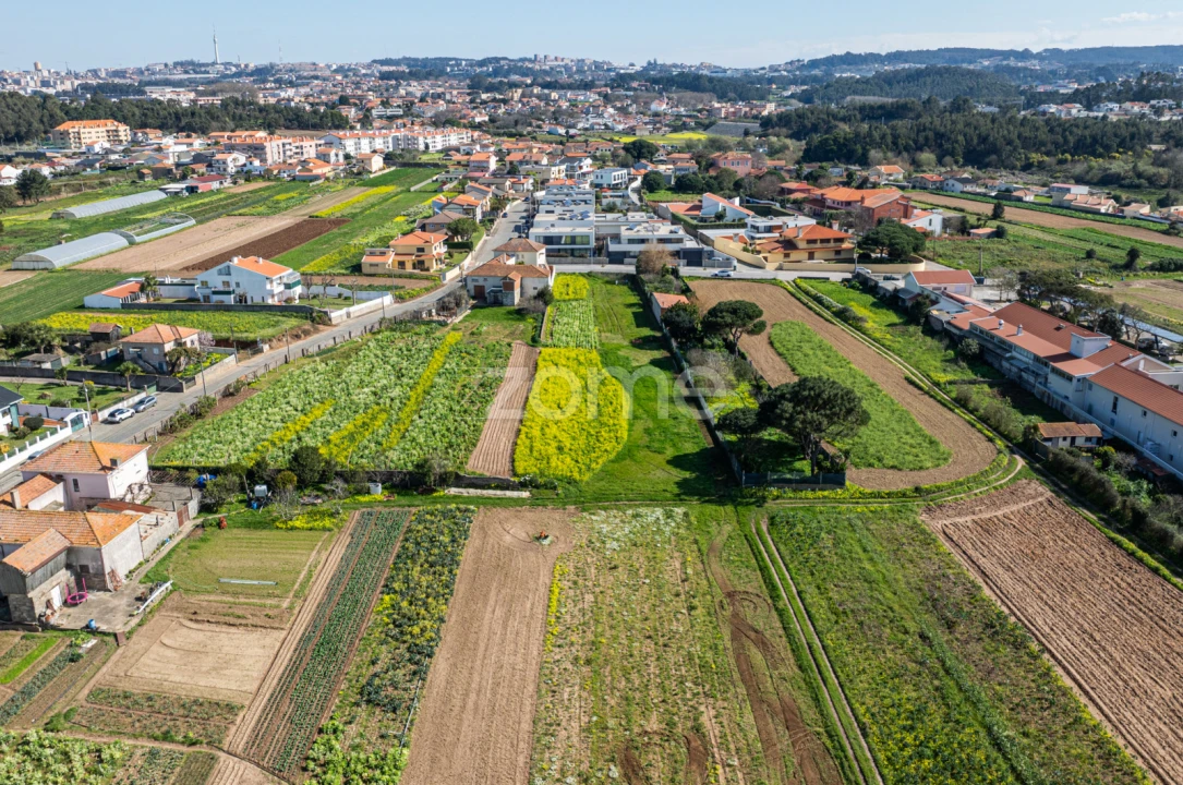Terreno para Venda em Gulpilhares e Valadares Foto 14