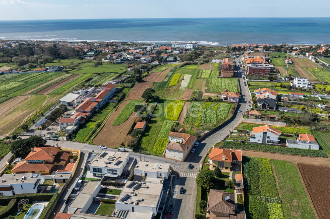 Terreno para Venda em Gulpilhares e Valadares Foto 15
