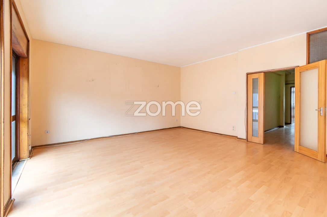 Apartamento T5 para Venda em Cedofeita, Santo Ildefonso, Sé, Miragaia, São Nicolau e Vitória Foto 17