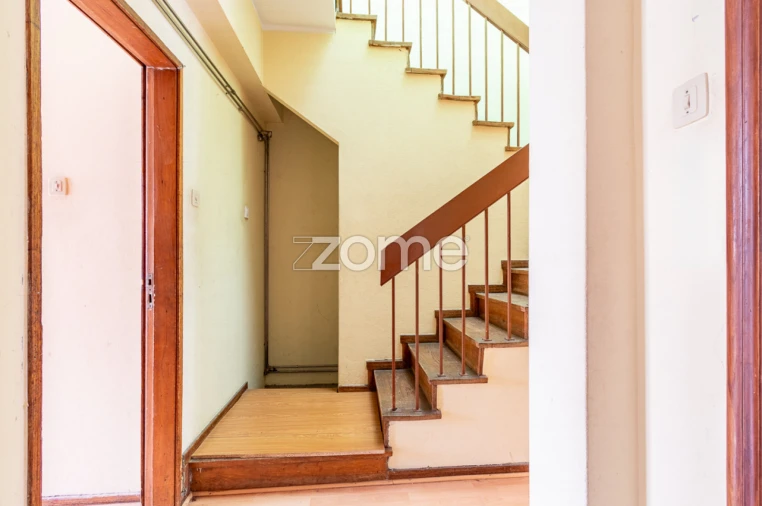 Apartamento T5 para Venda em Cedofeita, Santo Ildefonso, Sé, Miragaia, São Nicolau e Vitória Foto 5