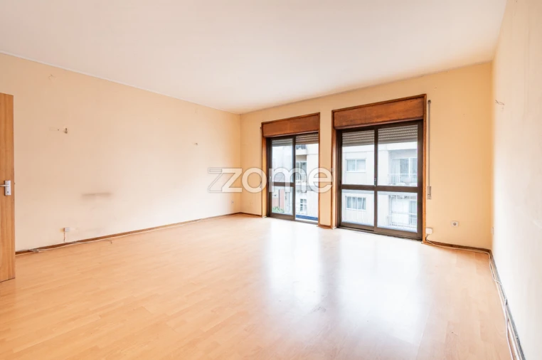 Apartamento T5 para Venda em Cedofeita, Santo Ildefonso, Sé, Miragaia, São Nicolau e Vitória Foto 15