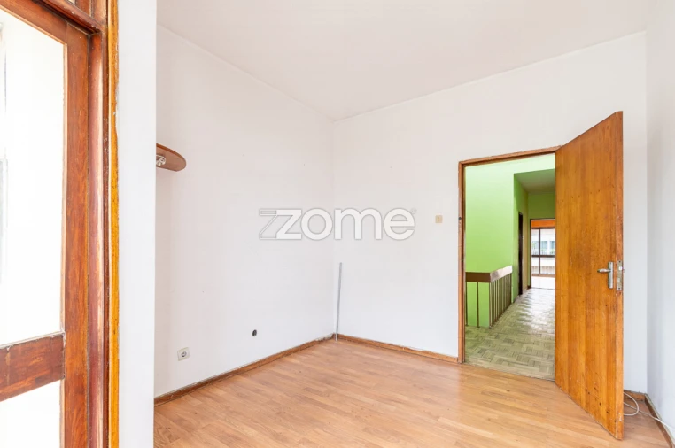 Apartamento T5 para Venda em Cedofeita, Santo Ildefonso, Sé, Miragaia, São Nicolau e Vitória Foto 22