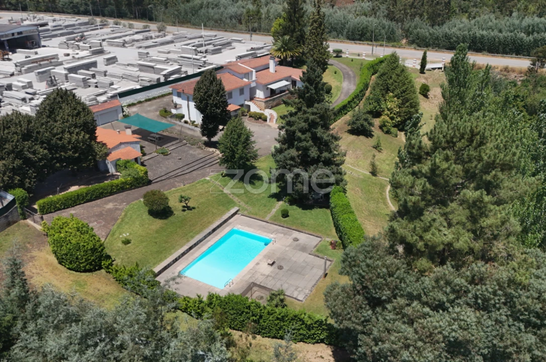 Moradia T5 para Venda em Mouronho Foto 56