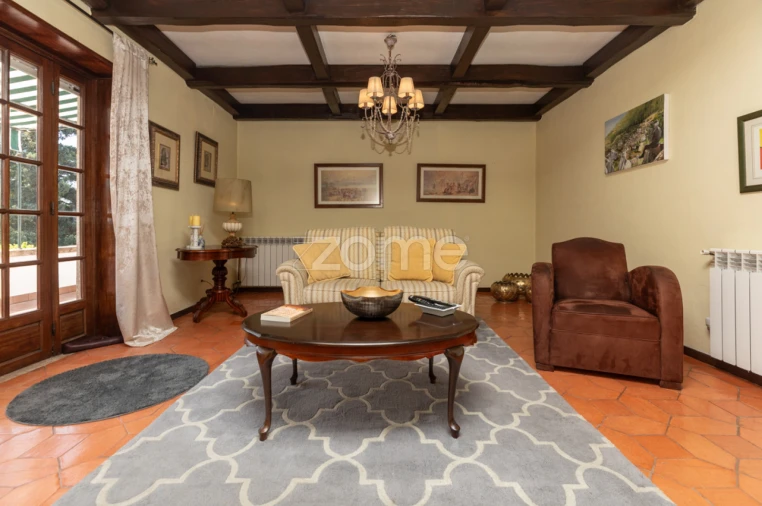 Moradia T5 para Venda em Mouronho Foto 18