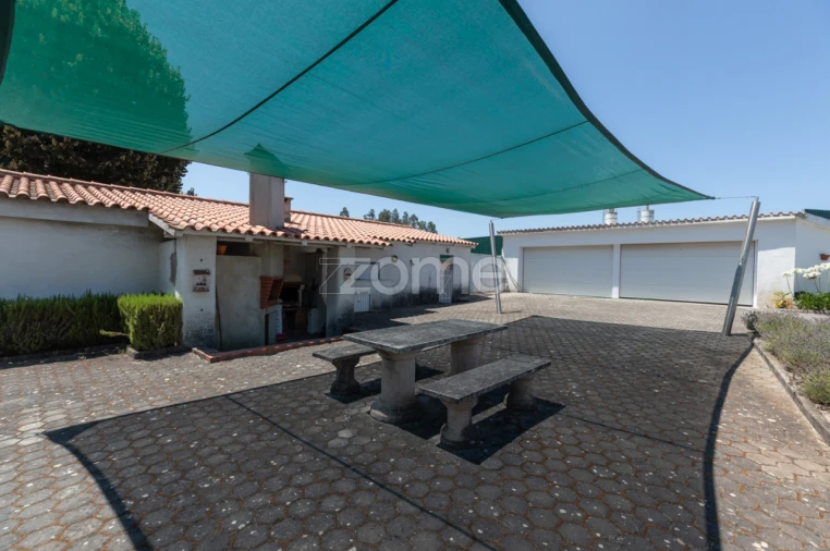 Moradia T5 para Venda em Mouronho Foto 40