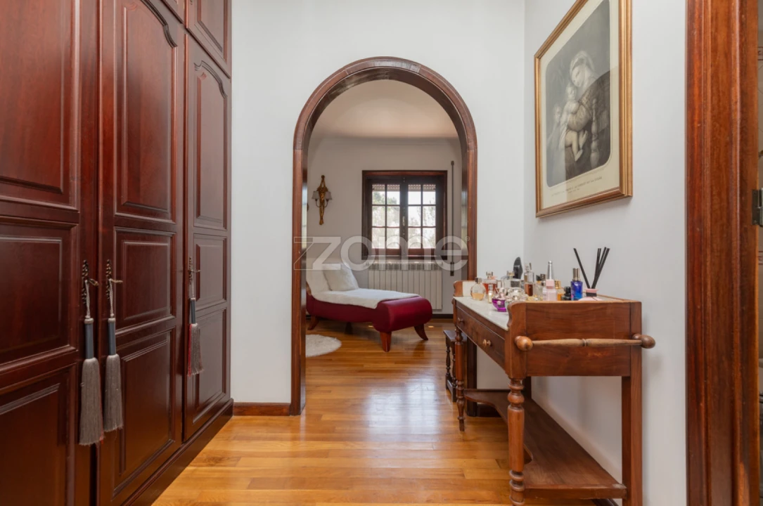 Moradia T5 para Venda em Mouronho Foto 32