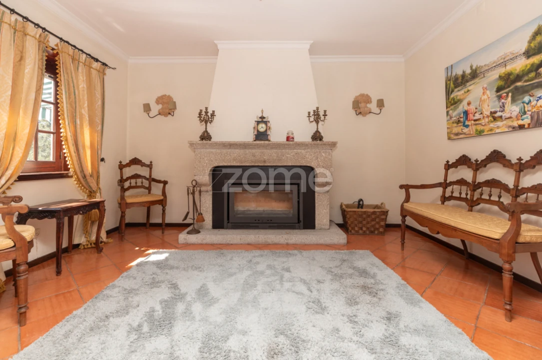 Moradia T5 para Venda em Mouronho Foto 47