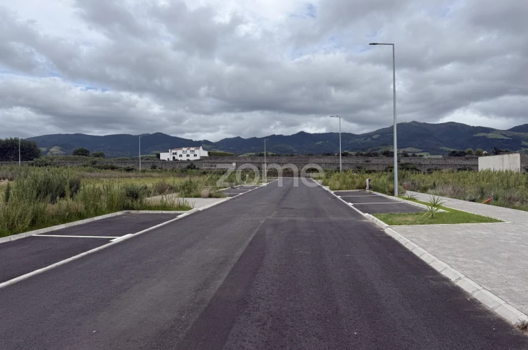 Terreno para Venda em Ribeira Grande (Matriz) Foto 3