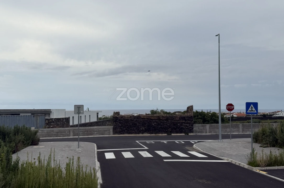 Terreno para Venda em Ribeira Grande (Matriz) Foto 9