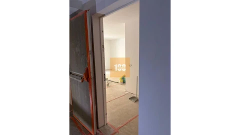 Apartamento para Venda em Cedofeita, Santo Ildefonso, Sé, Miragaia, São Nicolau e Vitória