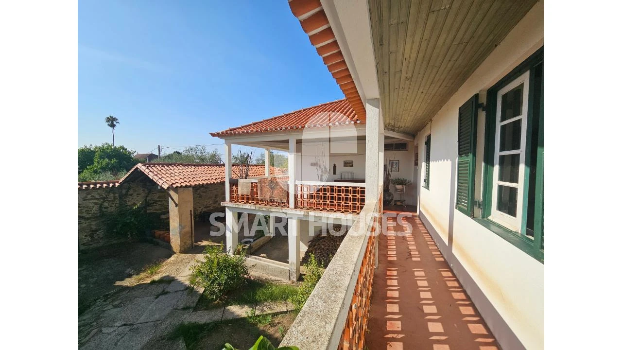 Moradia T5 para Venda em Espariz e Sinde Foto 2