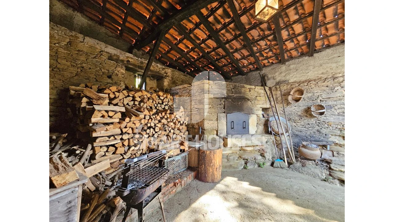 Moradia T5 para Venda em Espariz e Sinde Foto 40