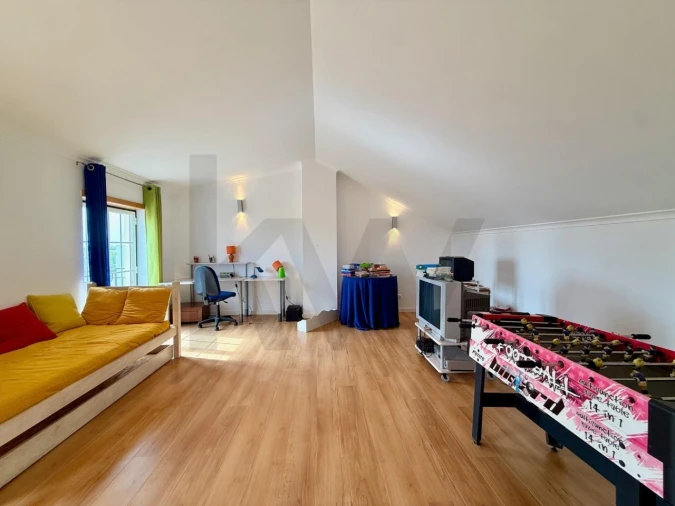 Moradia T5 para Venda em São Bras e São Lourenço Foto 32