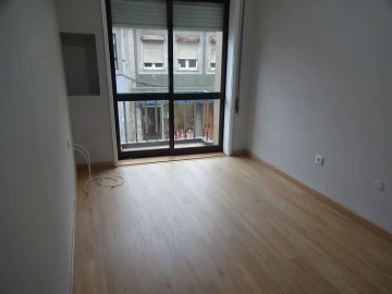 Apartamento T2 para Arrendamento em Cedofeita, Santo Ildefonso, Sé, Miragaia, São Nicolau e Vitória