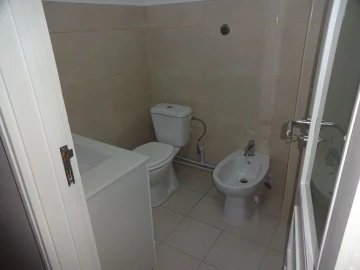 Apartamento T2 para Arrendamento em Cedofeita, Santo Ildefonso, Sé, Miragaia, São Nicolau e Vitória