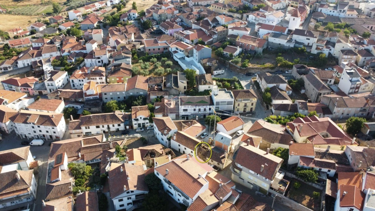 Moradia T1 para Venda em Alfandega da Fe Foto 15