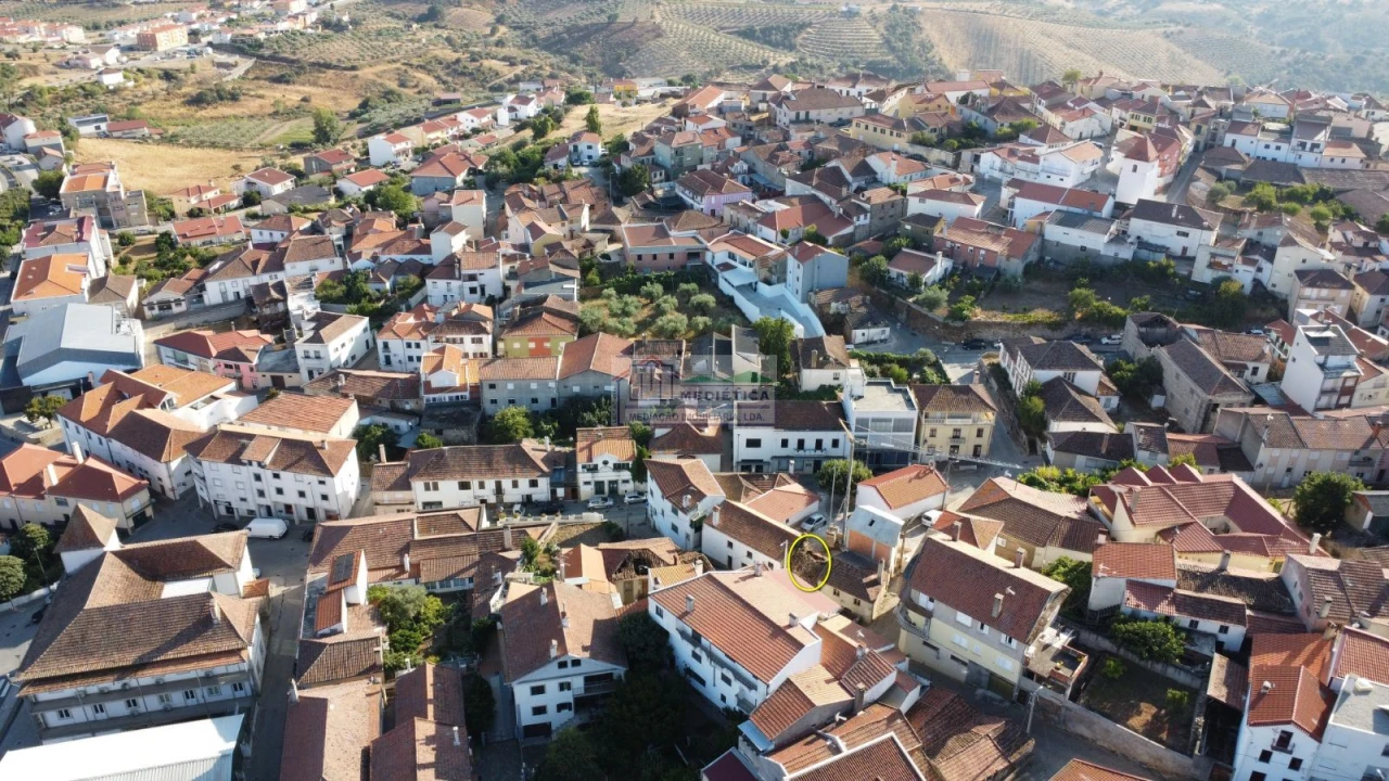 Moradia T1 para Venda em Alfandega da Fe Foto 16