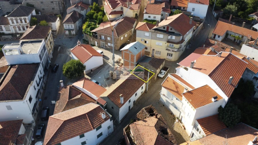 Moradia T1 para Venda em Alfandega da Fe Foto 9