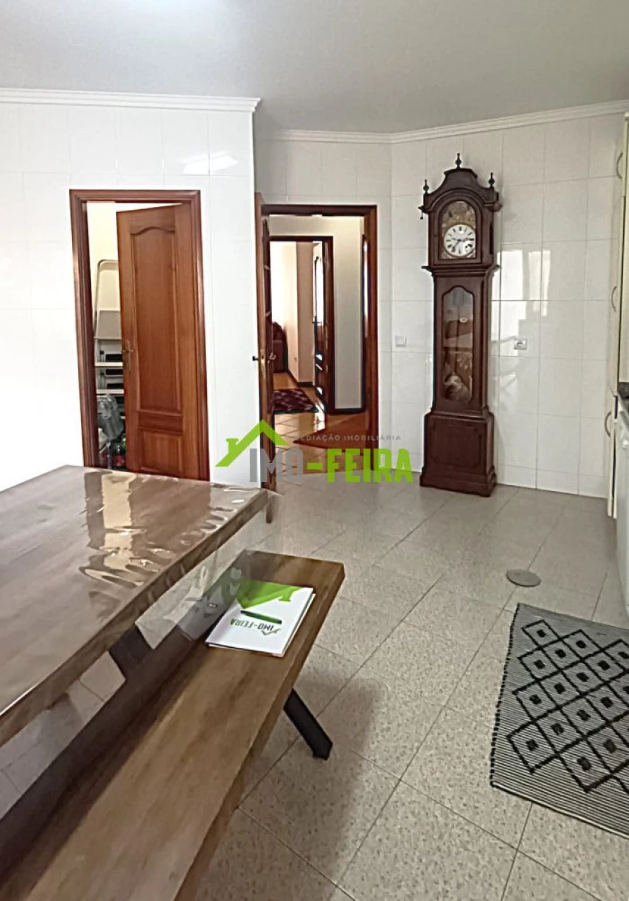 Apartamento T2 para Venda em São Miguel do Souto e Mosteirô Foto 13