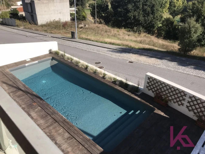 Moradia T3 para Venda em Louredo Foto 11