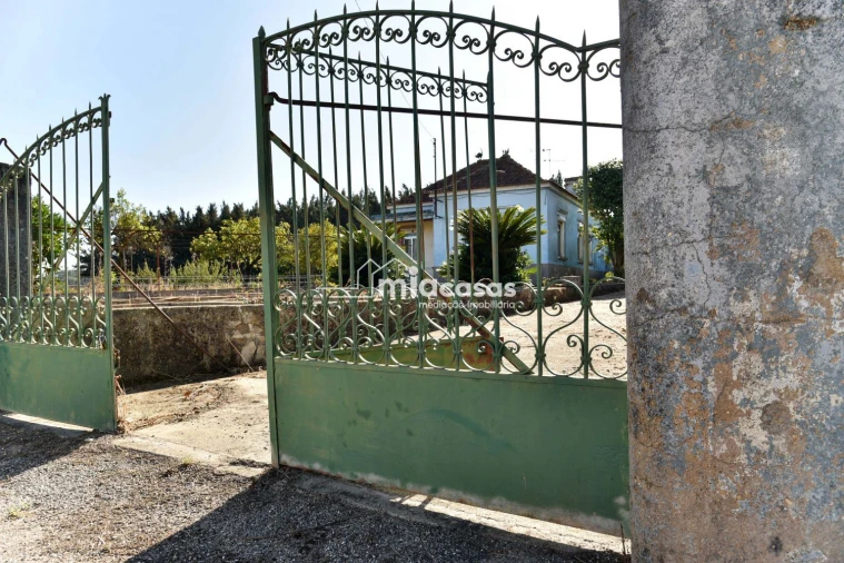 Moradia T3 para Venda em Vilarinho do Bairro Foto 2