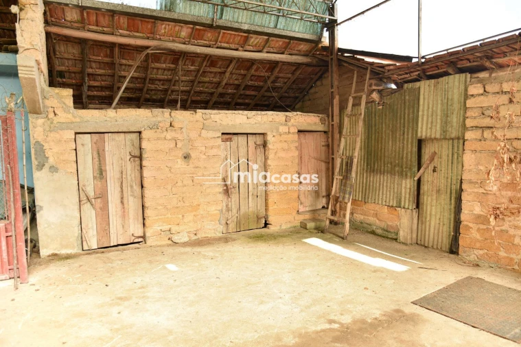 Moradia T3 para Venda em Vilarinho do Bairro Foto 25