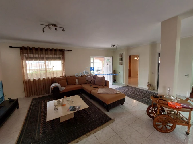 Moradia T4 para Venda em Alfena Foto 21