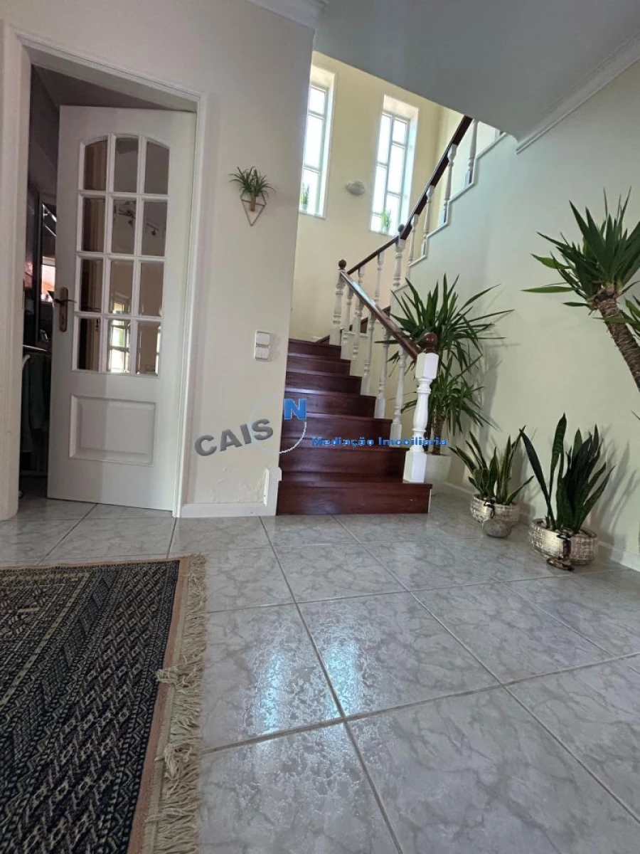 Moradia T4 para Venda em Alfena Foto 33