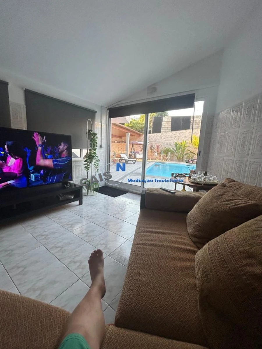 Moradia T4 para Venda em Alfena Foto 29