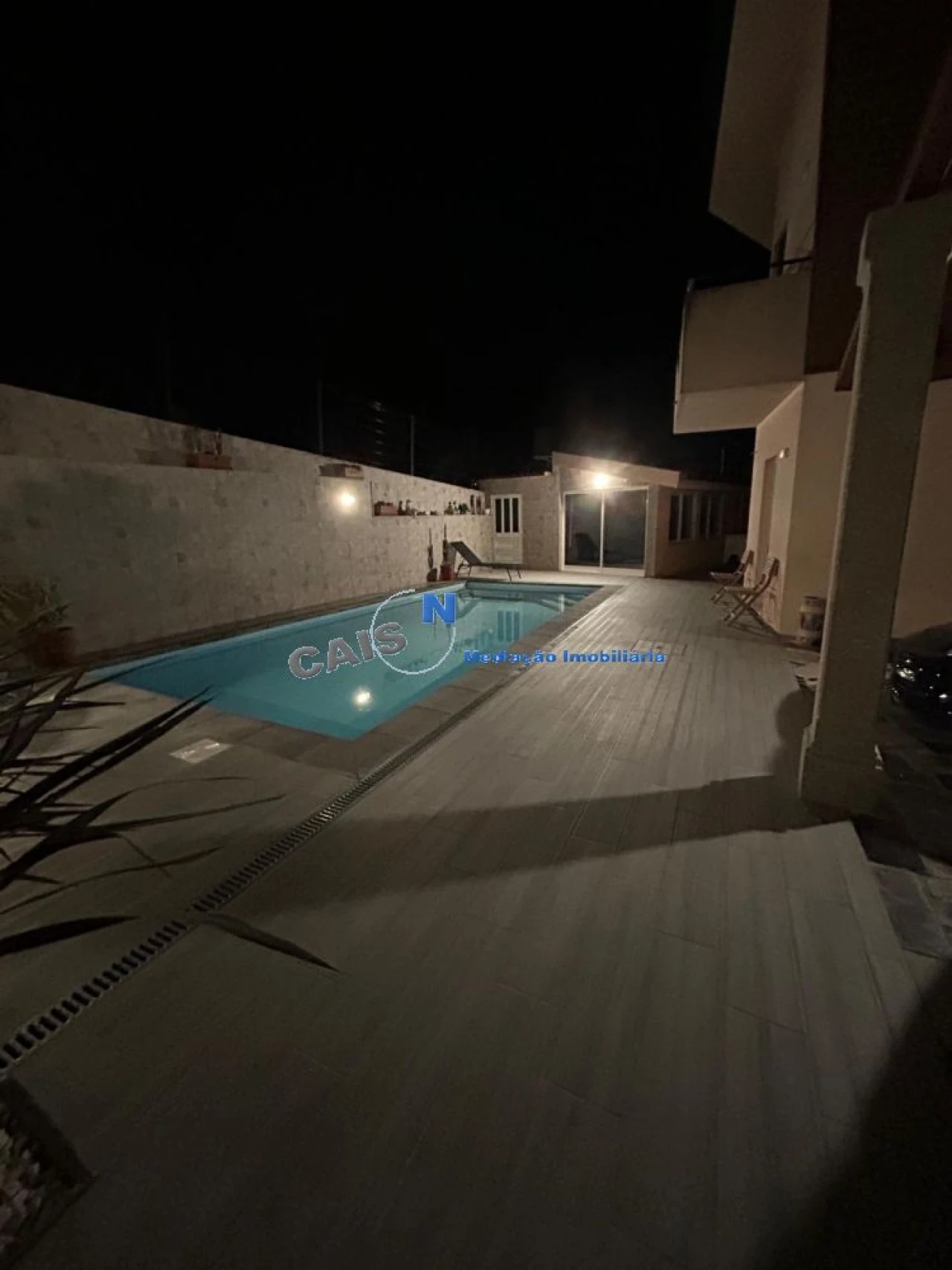 Moradia T4 para Venda em Alfena Foto 9