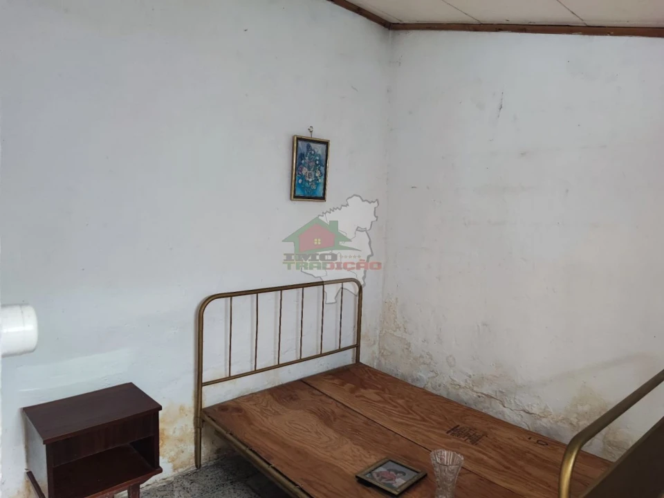 Moradia T1 para Venda em Proença-A-Nova e Peral Foto 6