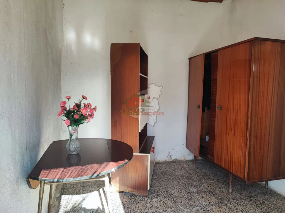 Moradia T1 para Venda em Proença-A-Nova e Peral Foto 4