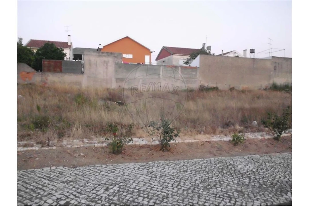 Terreno para Venda em Marvila, Ribeira Santarém, São Salvador, São Nicolau Foto 1