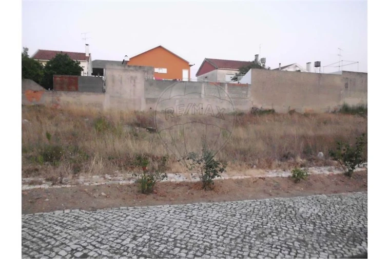 Terreno para Venda em Marvila, Ribeira Santarém, São Salvador, São Nicolau