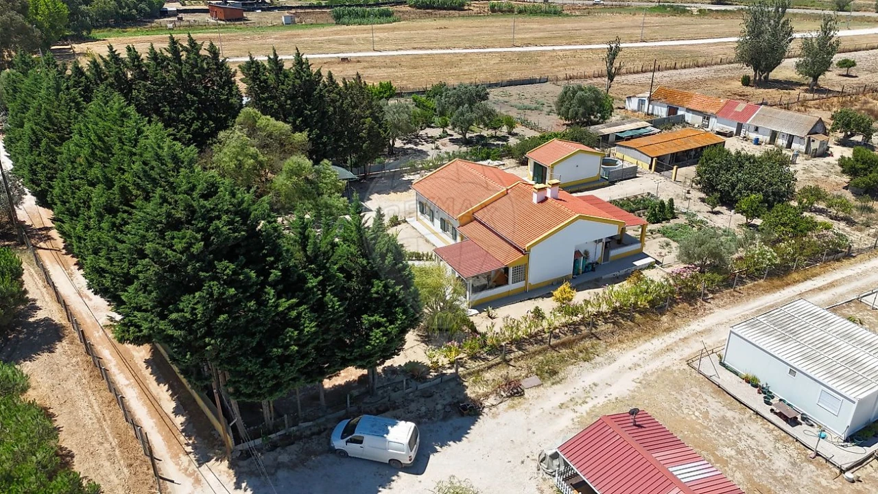 Moradia T3 para Venda em Pinhal Novo Foto 1