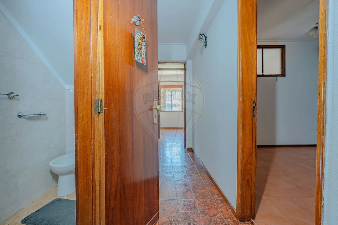 Prédio para Venda em Campanhã Foto 27
