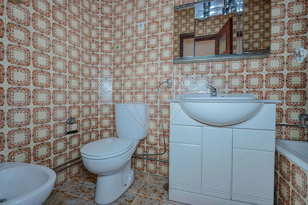 Prédio para Venda em Campanhã Foto 19