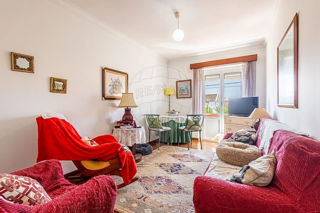 Apartamento T2 para Venda em Aveiras de Cima Foto 9
