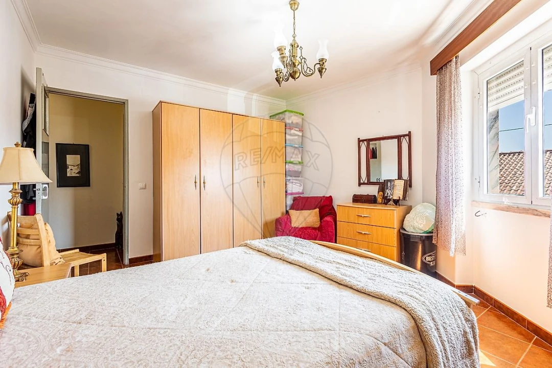 Apartamento T2 para Venda em Aveiras de Cima Foto 12