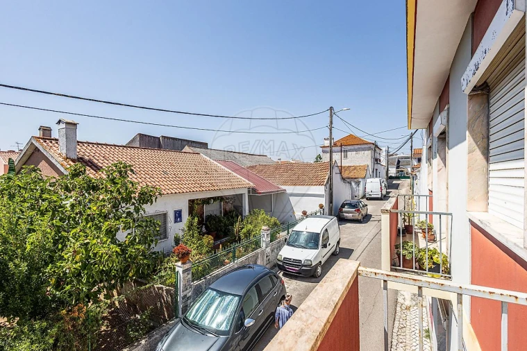 Apartamento T2 para Venda em Aveiras de Cima Foto 6
