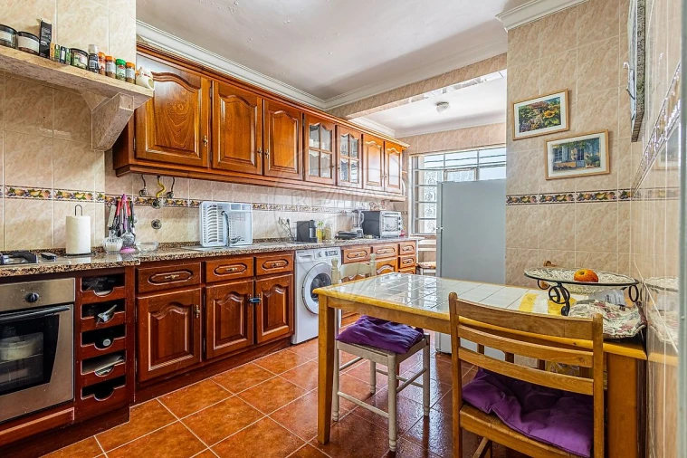 Apartamento T2 para Venda em Aveiras de Cima Foto 1