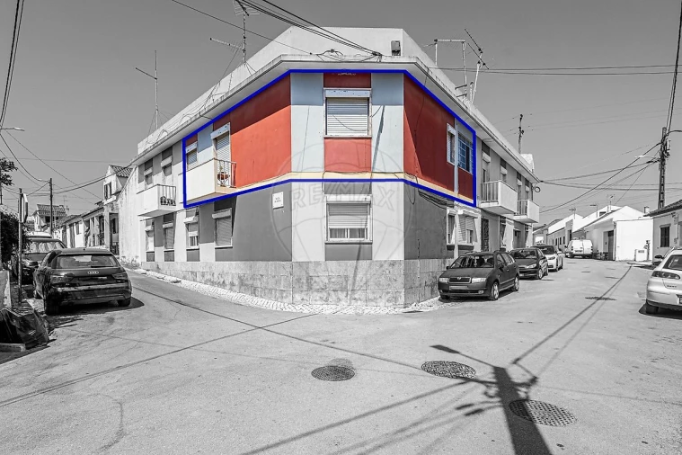 Apartamento T2 para Venda em Aveiras de Cima Foto 34